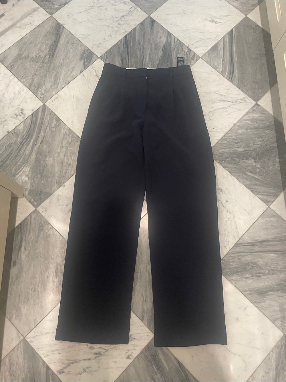 Aritzia effortless navy Wide-Leg Dress Pants - Picture 5 of 7